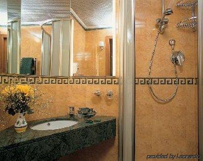 Hotel Sonya Rom