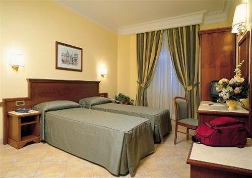 Hotel Sonya Rom