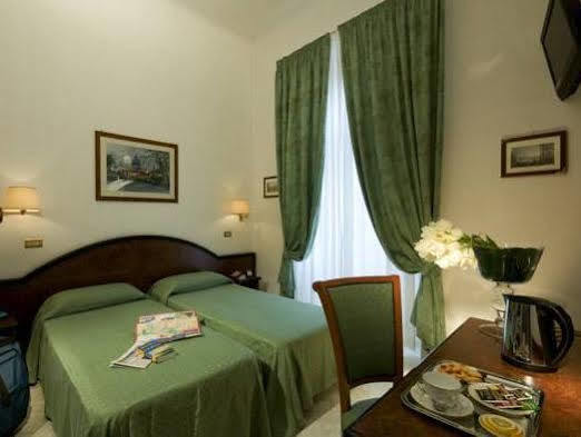 Hotel Sonya Rom